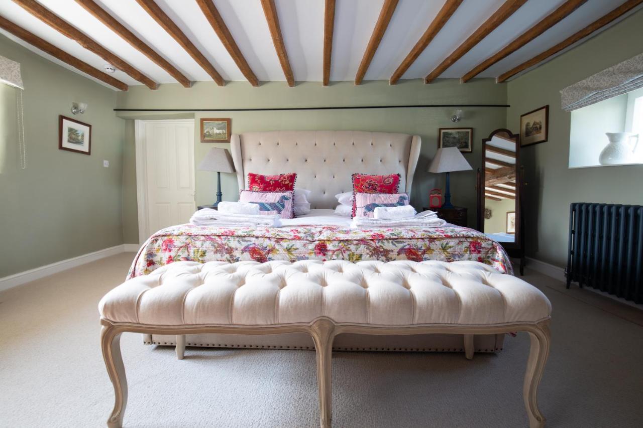 The George Inn Barford St Michael Экстерьер фото The Old Post Office, Great Torrington