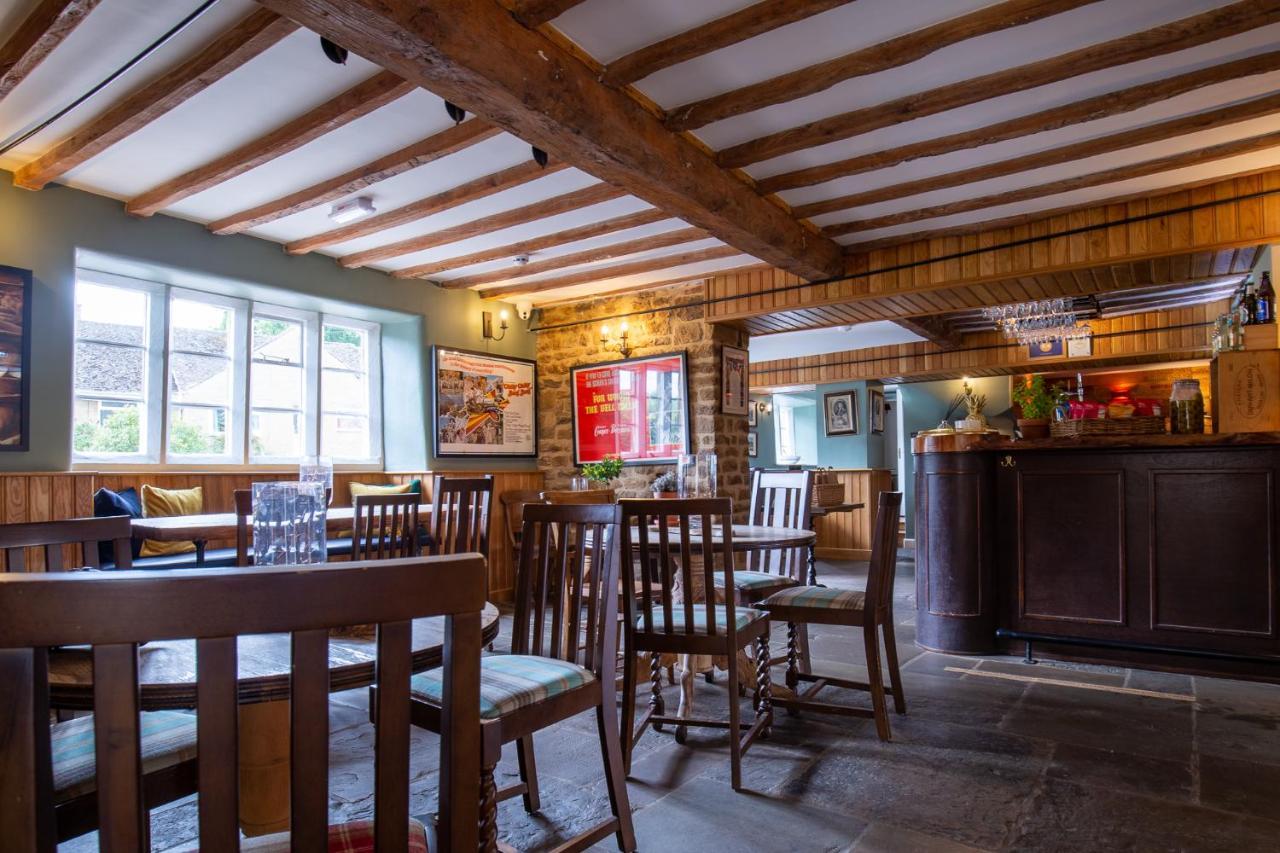 The George Inn Barford St Michael Экстерьер фото The interior of the pub