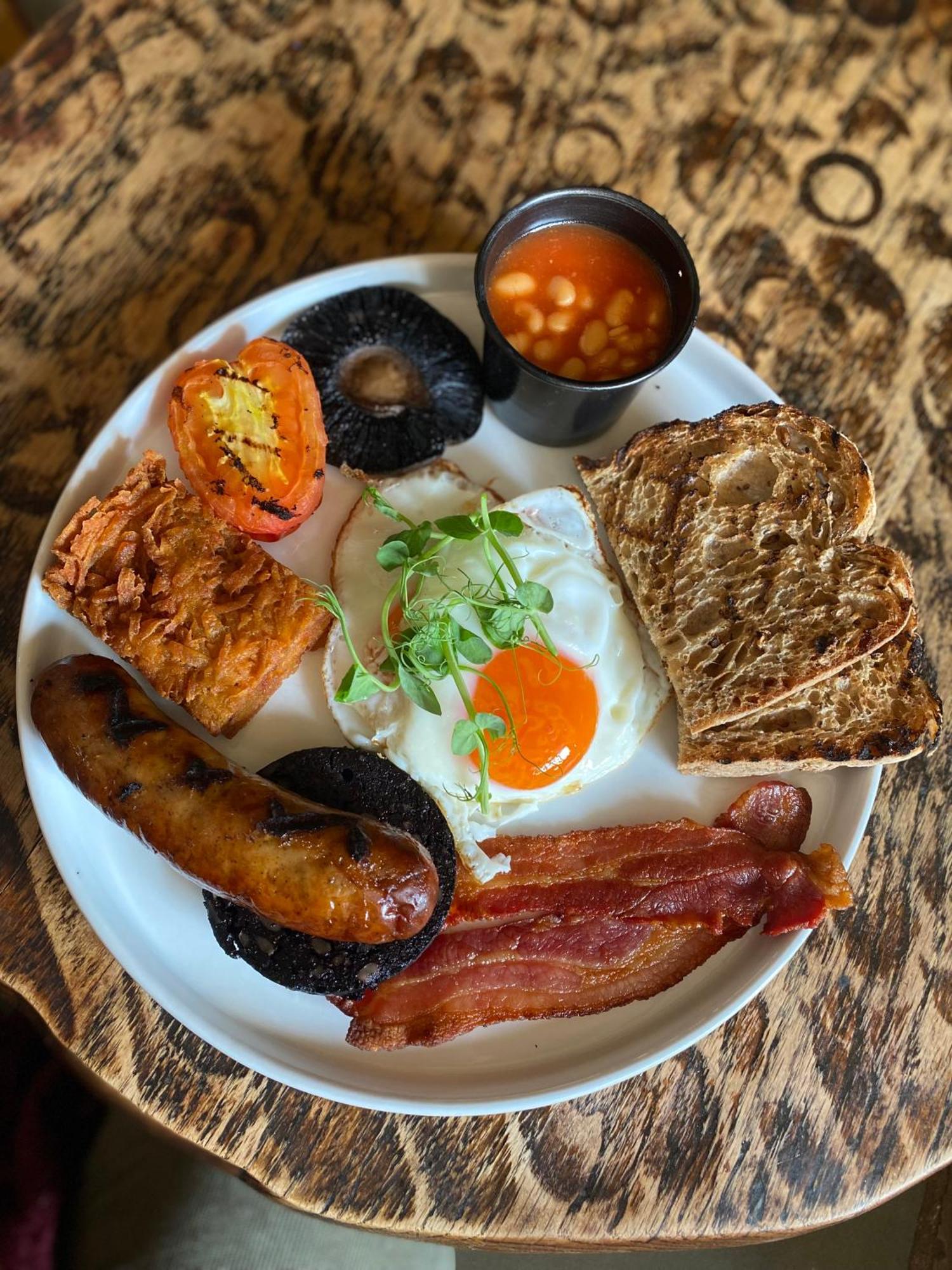 The George Inn Barford St Michael Экстерьер фото English breakfast